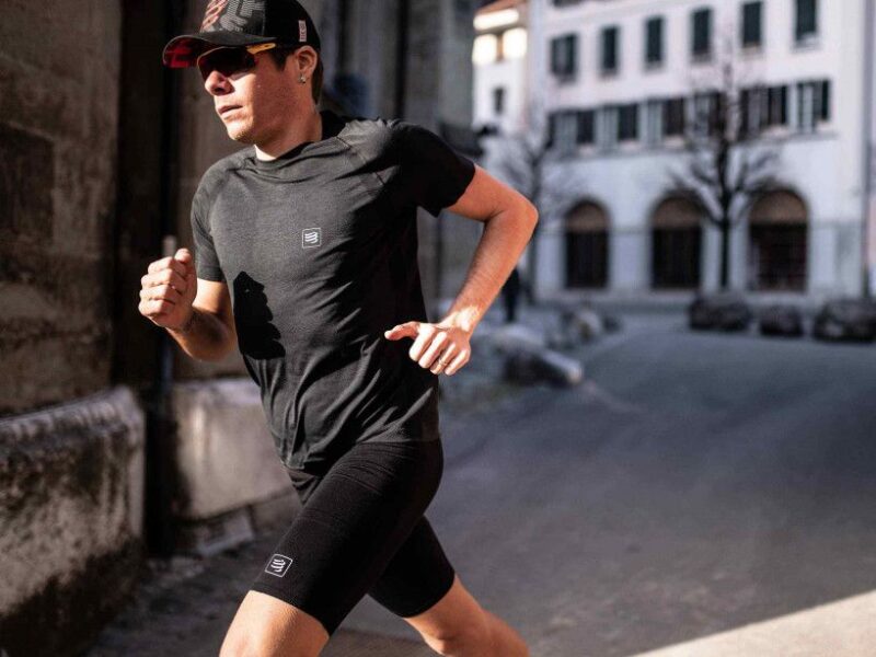Compressport Compression Short - Black Men - Image 4