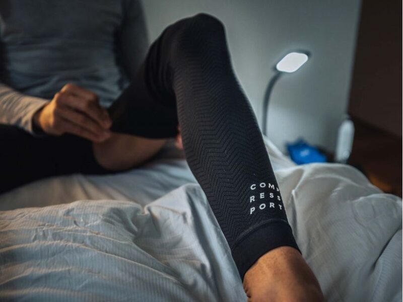 Compressport Full Legs Compression Leg Sleeves - Image 5