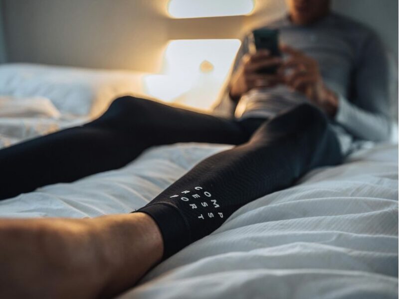 Compressport Full Legs Compression Leg Sleeves - Image 7