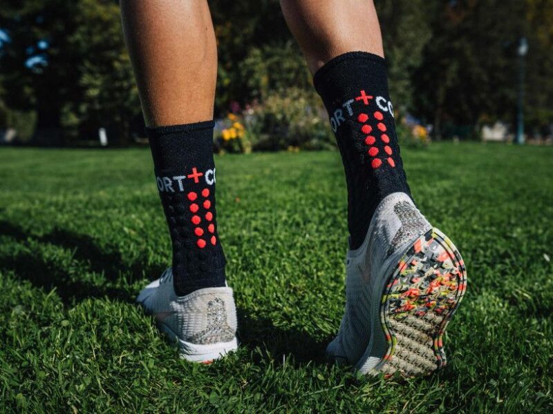 Compressport Pro Racing Socks Winter Run - Image 5