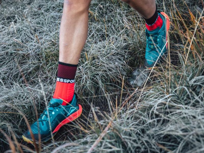 Compressport Pro Racing Socks Winter Run - Image 10