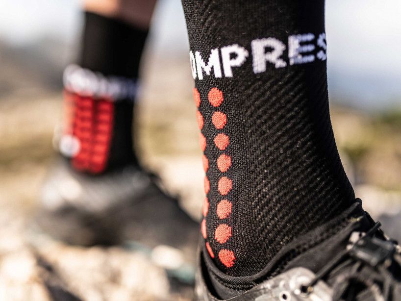 Compressport calcetines Pro Racing Winter Trail