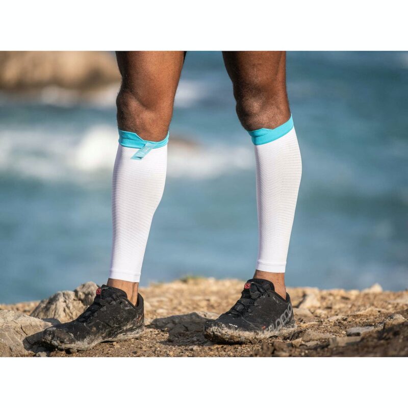 Compressport R2 Oxygen Calf Sleeves White - Image 5