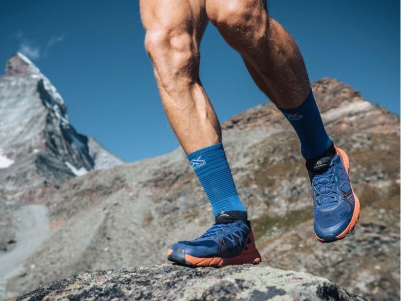 Compressport Mid Compression Socks - Image 9