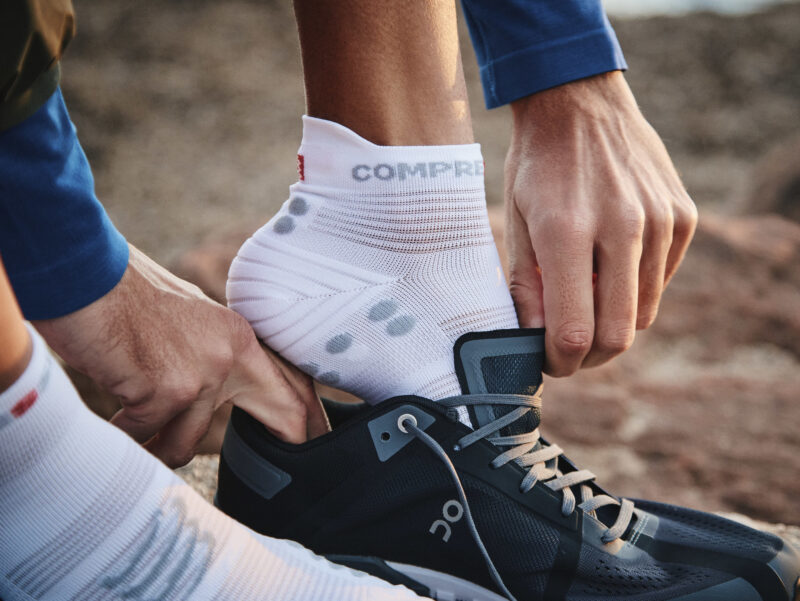 Compressport Pro Racing Socks v4.0 Run Low - Image 20