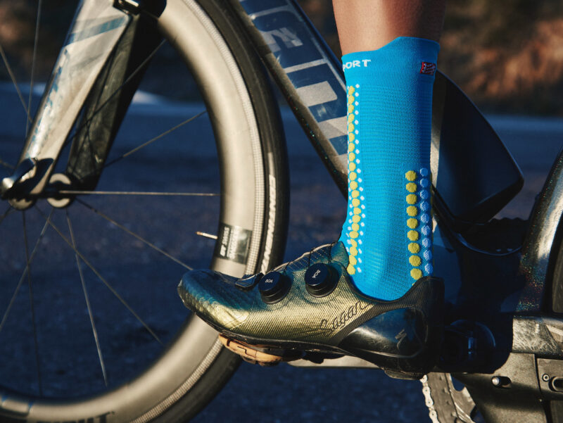 Compressport Pro Racing Socks v4.0 Bike - Image 7