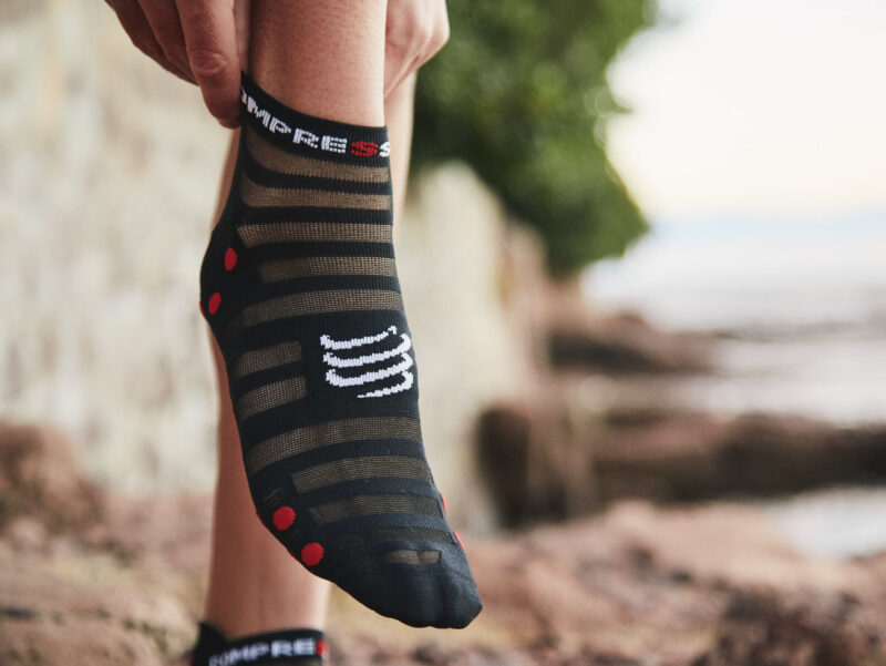 Compressport Pro Racing Socks v4.0 Ultralight Run Low - Image 6