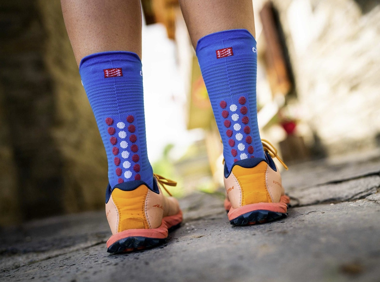 Calcetines Compressport Pro Racing Socks v4.0 Ultralight Run High 