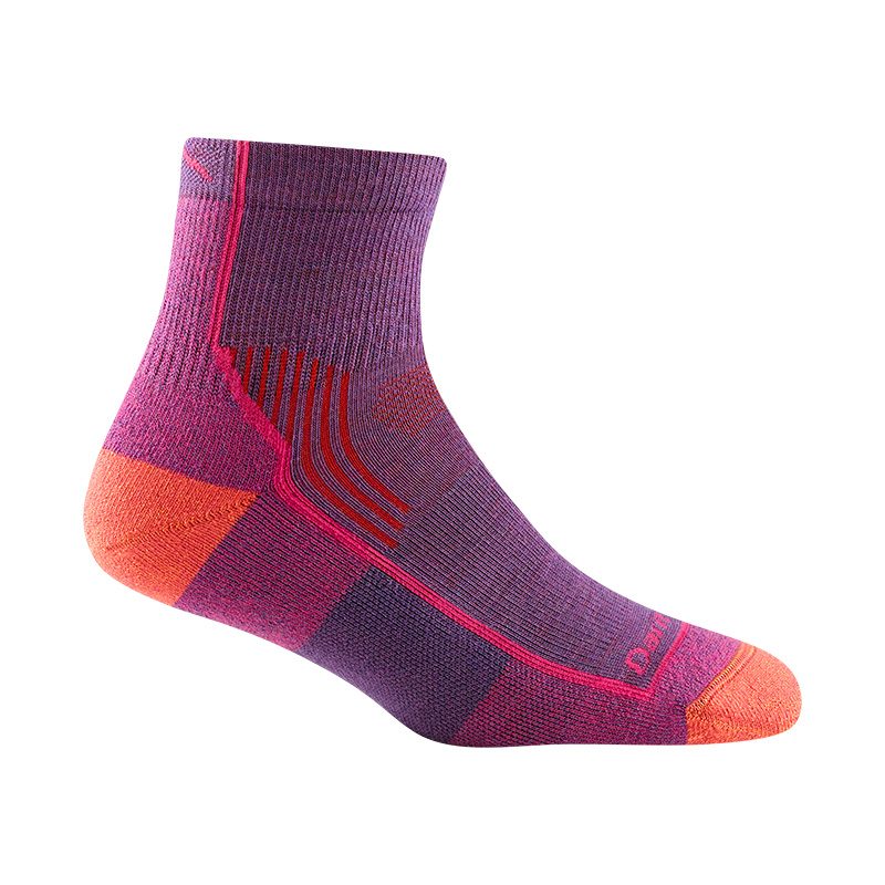 Darn Tough Hiker 1/4 Midweight with Cushion Berry